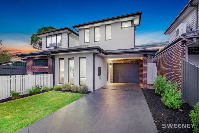 21a Ronald Avenue, Altona North - Thumbnail 2