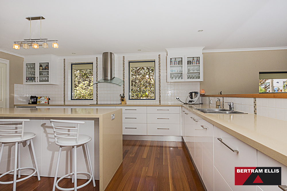 8 Craydon Place, Chapman - Thumbnail 8