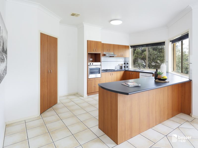 16 The Sands, Aspendale Gardens - Thumbnail 6