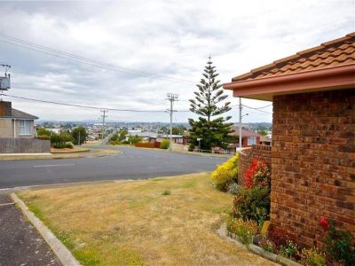 Unit 6/8 Lovett Street, DEVONPORT, Devonport - Thumbnail 8