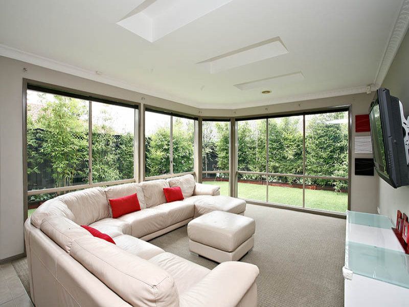 5 Parwan Court, Caroline Springs - Thumbnail 5