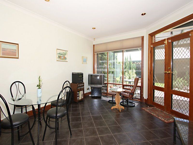 23 Hauteville Terrace Eastwood 5063