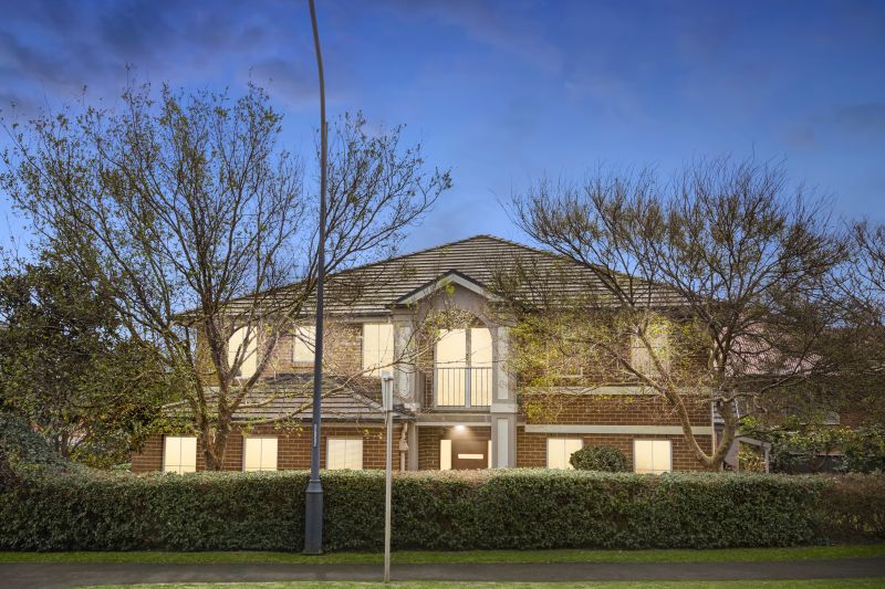 Real Estate For Sale 24 Elambra Parade Gerringong , NSW