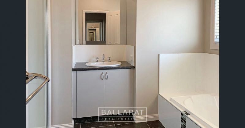 16 Debono Drive Miners Rest VIC, Miners Rest - Thumbnail 8