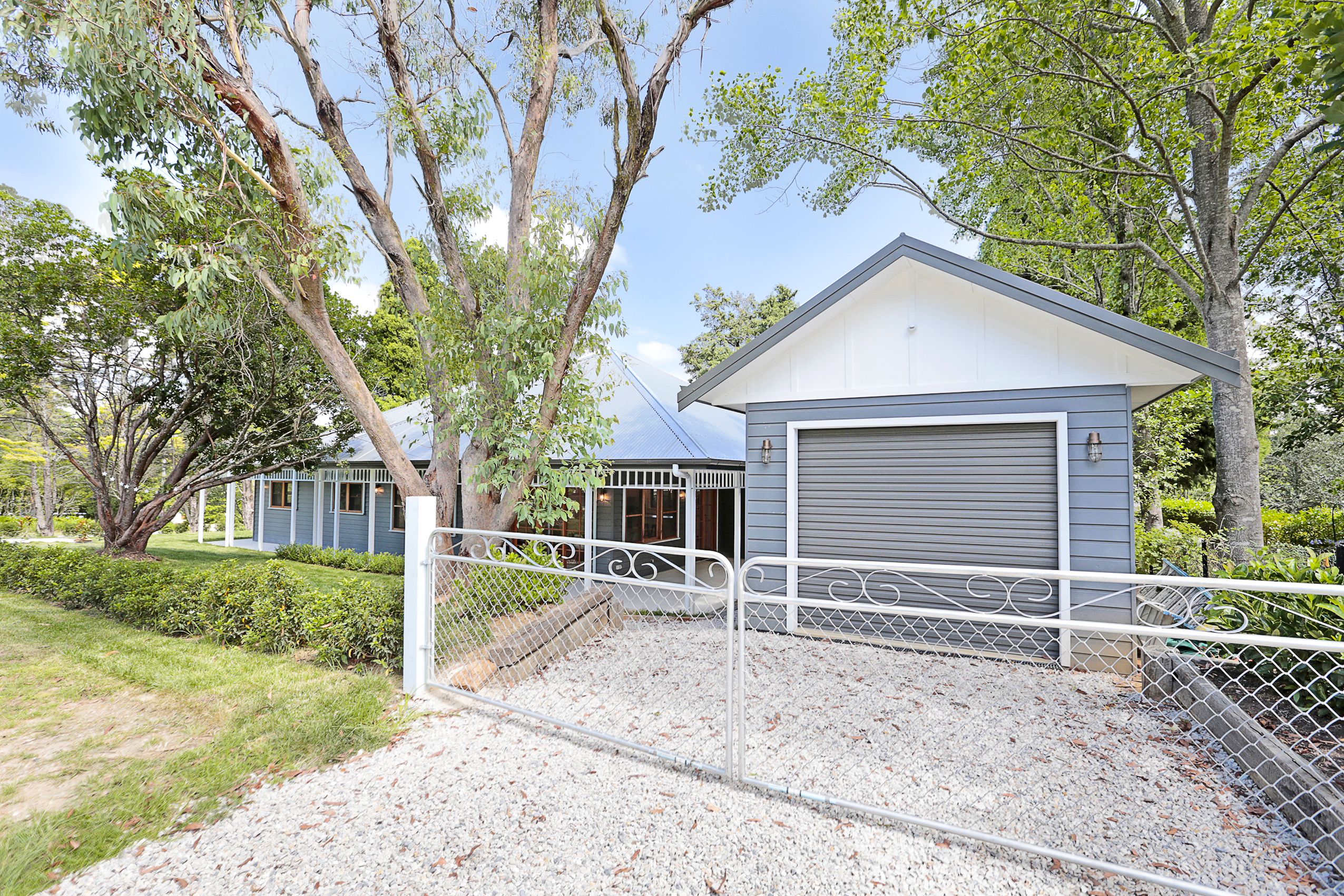 73 Falls Road Wentworth Falls 2782