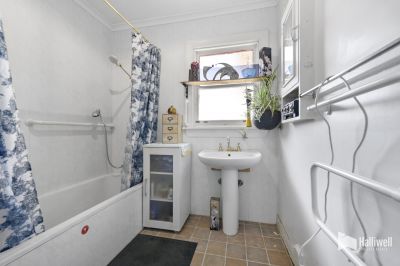 3
 
 
 
  
 
 
 1
 
 
 
 
 
 
 
 
 38 Watkinson Street, Devonport TAS 7310, Devonport - Thumbnail 3