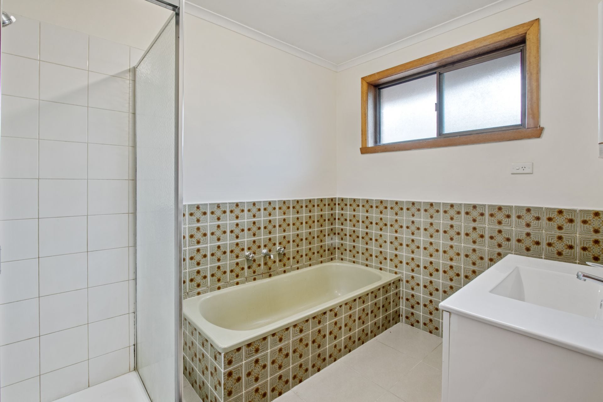 Spacious unit