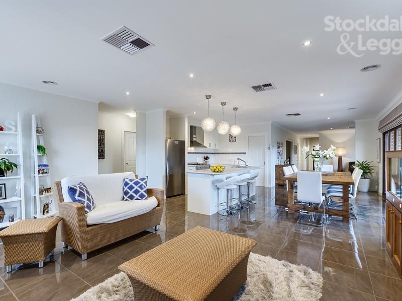 62 Brinkhill Drive MERNDA, Mernda - Thumbnail 5