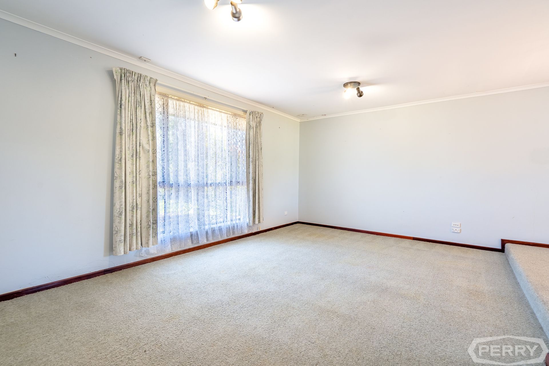8 Moulton Street, Coodanup, Coodanup - Thumbnail 3