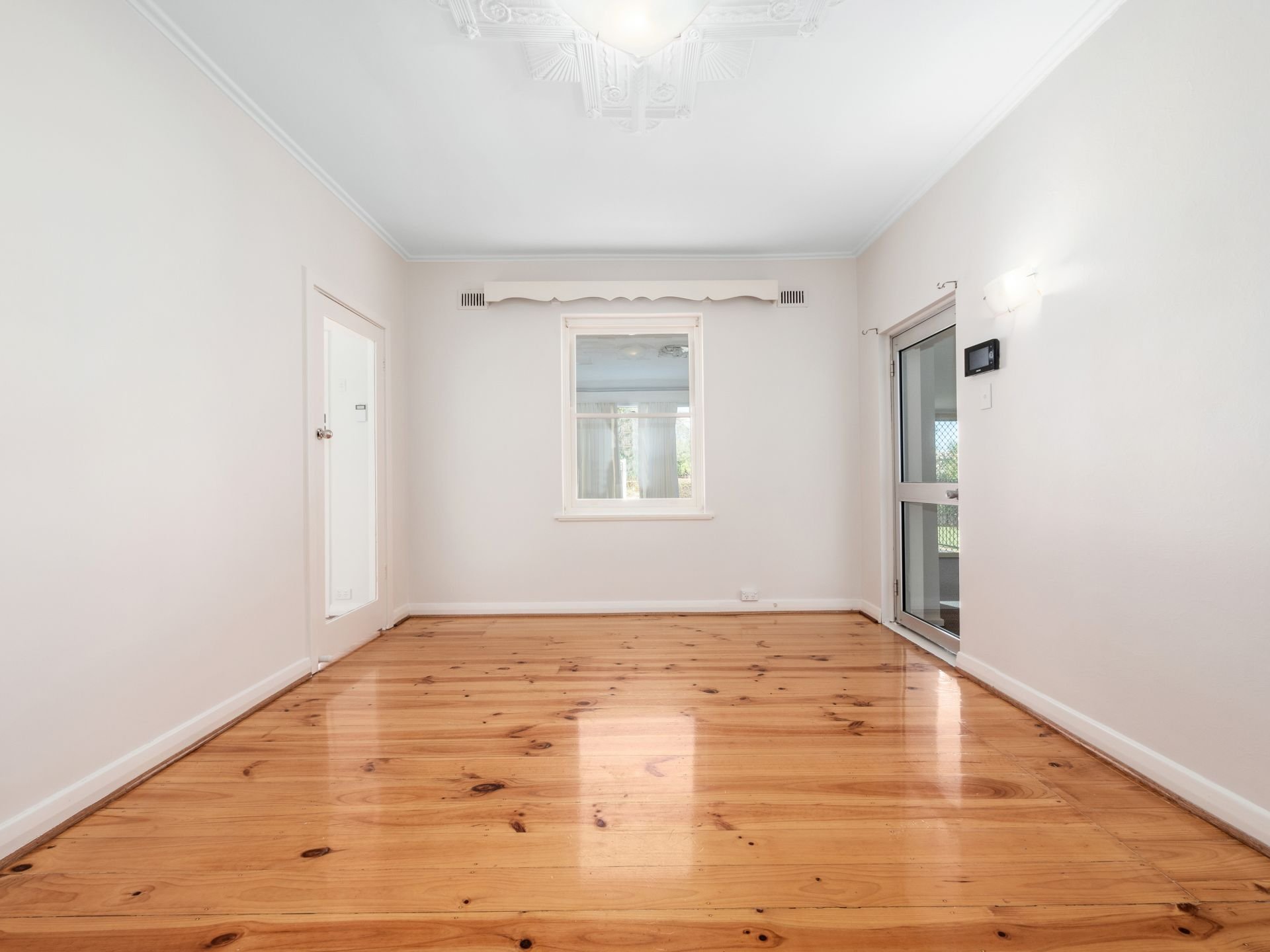 4 Coleridge Crescent, Clearview Realize Properties