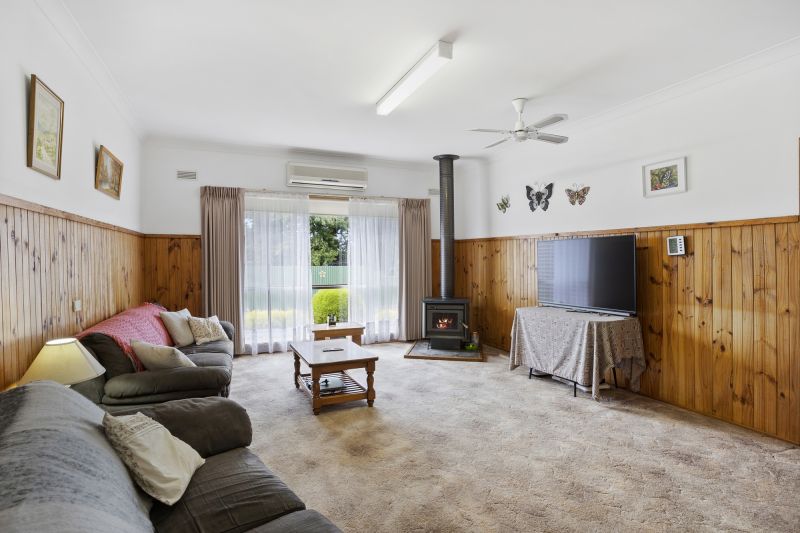 30 Montrose Avenue Apollo Bay VIC, Apollo Bay - Thumbnail 4