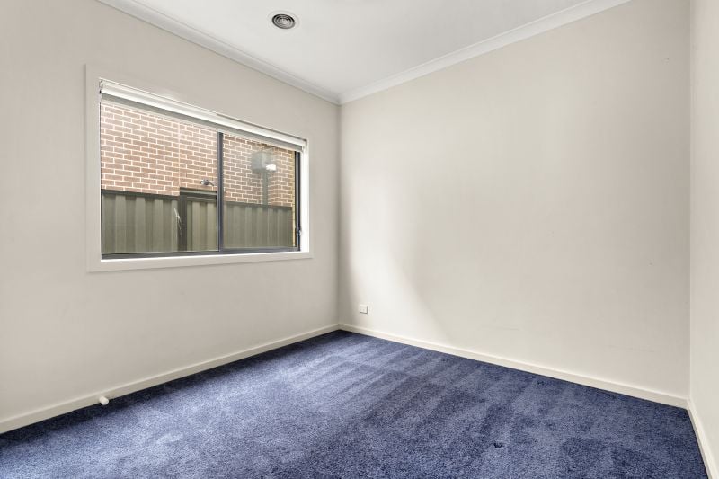 12 Canal Way, Craigieburn