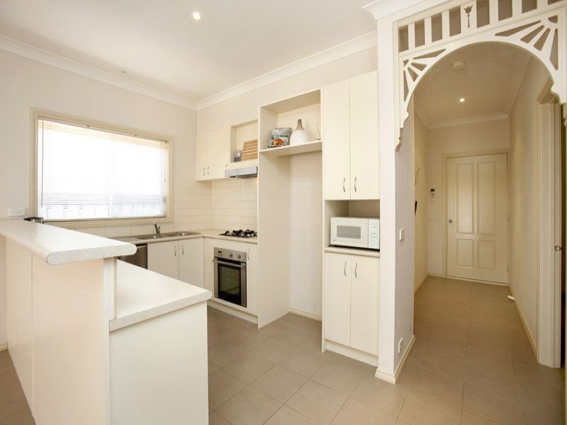 9 Caribou Place, Point Cook - Thumbnail 7