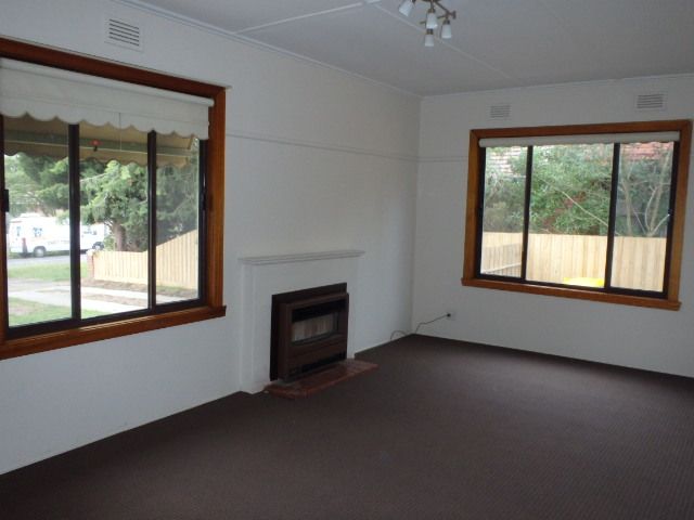 Cosy home in great location!