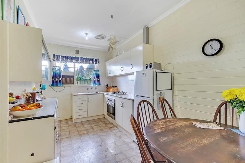 2/4 Jetty Street Grange SA, Grange - Thumbnail 3