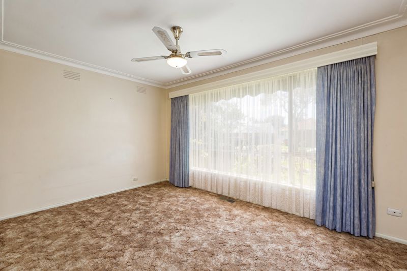 16 Waters Drive, Seaholme - Thumbnail 7