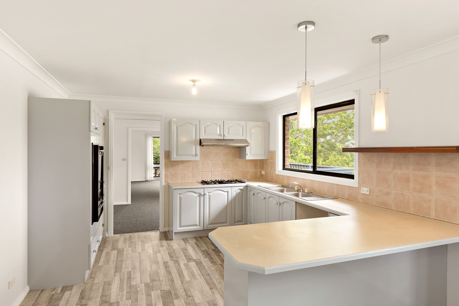 Real Estate For Lease 40 Oxley Drive Mittagong , NSW