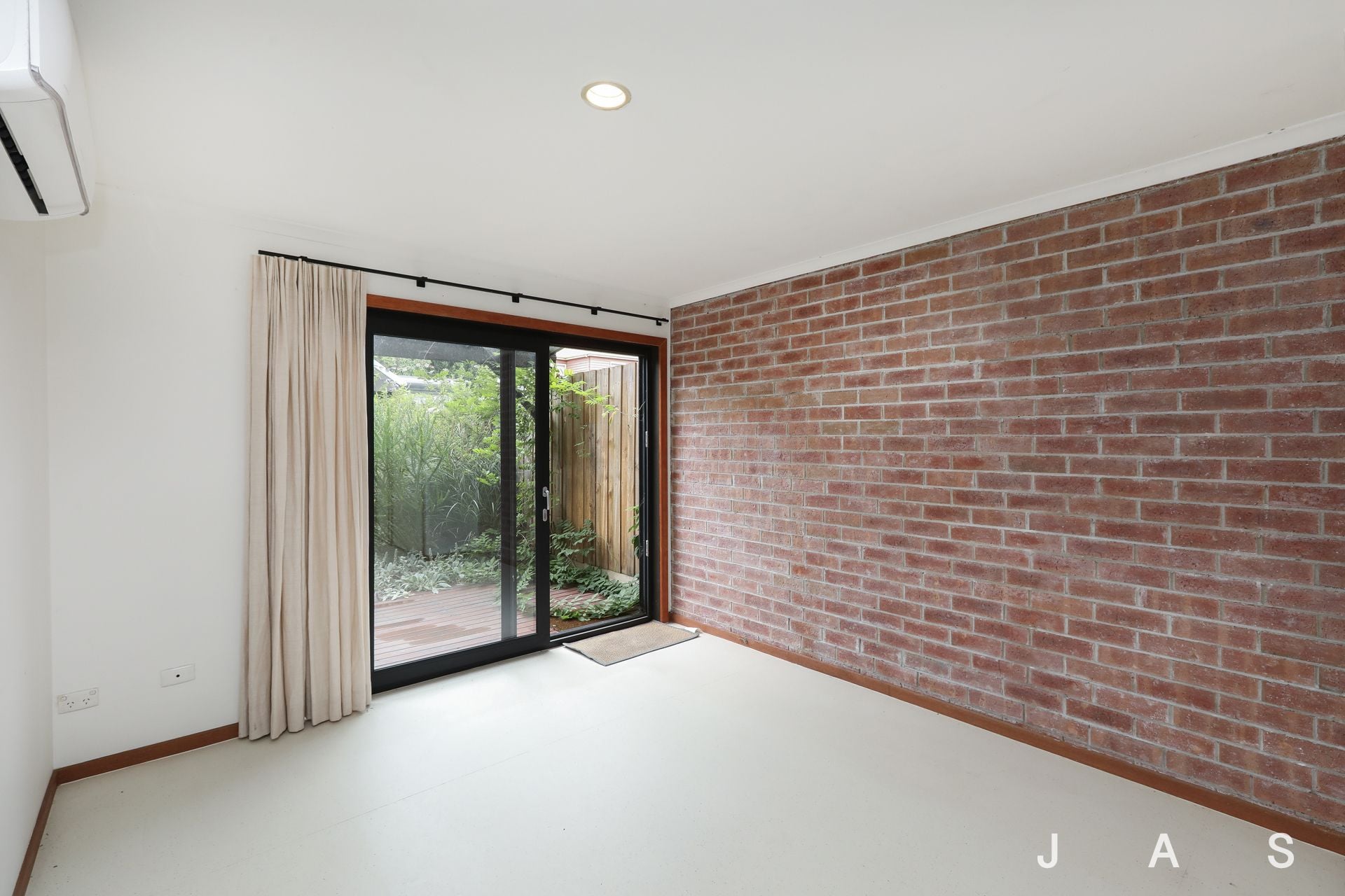 13 Secomb Place Footscray VIC, Footscray - Thumbnail 7