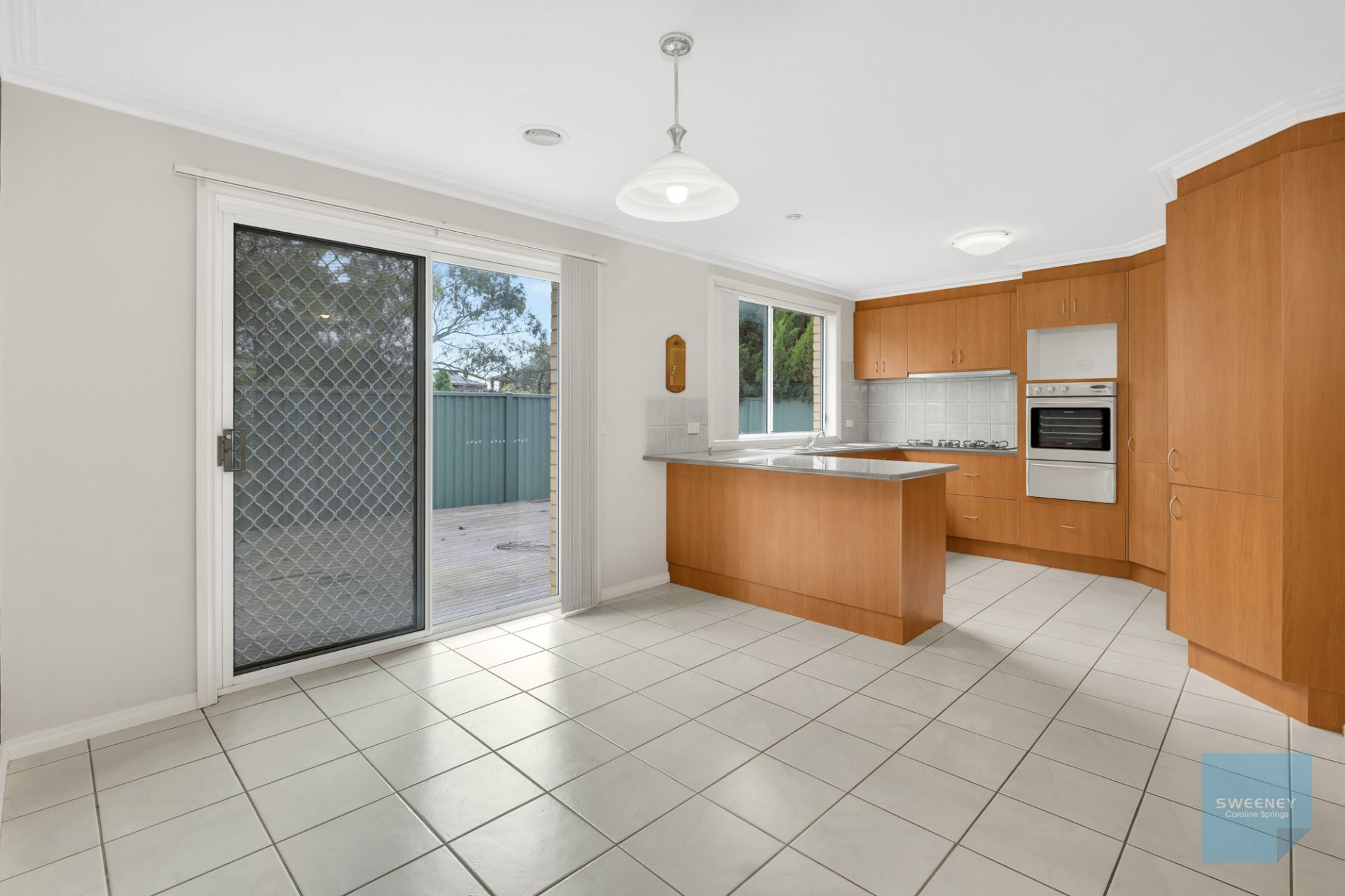 2 William Circuit, Caroline Springs - Thumbnail 4