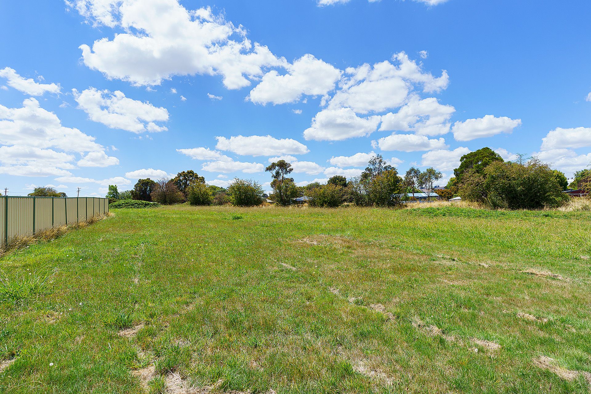 Real Estate For Sale Lts 710/ Railway Parade Creswick , VIC