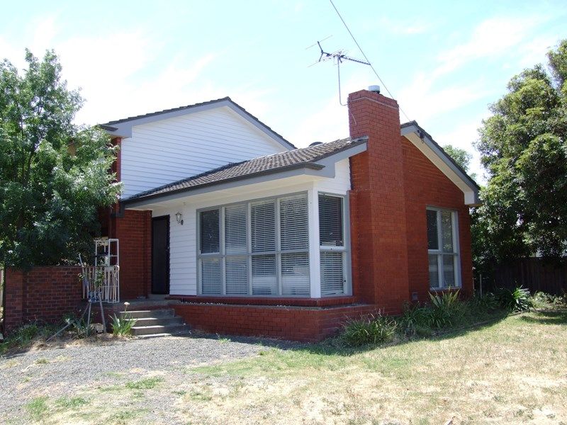 6 Raglan Street, Bacchus Marsh - Thumbnail 2