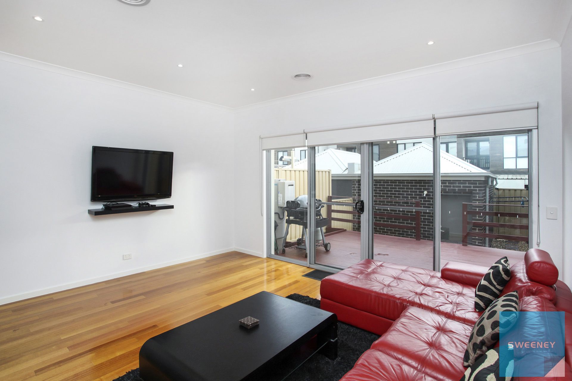 46 Broadway, Caroline Springs - Thumbnail 6