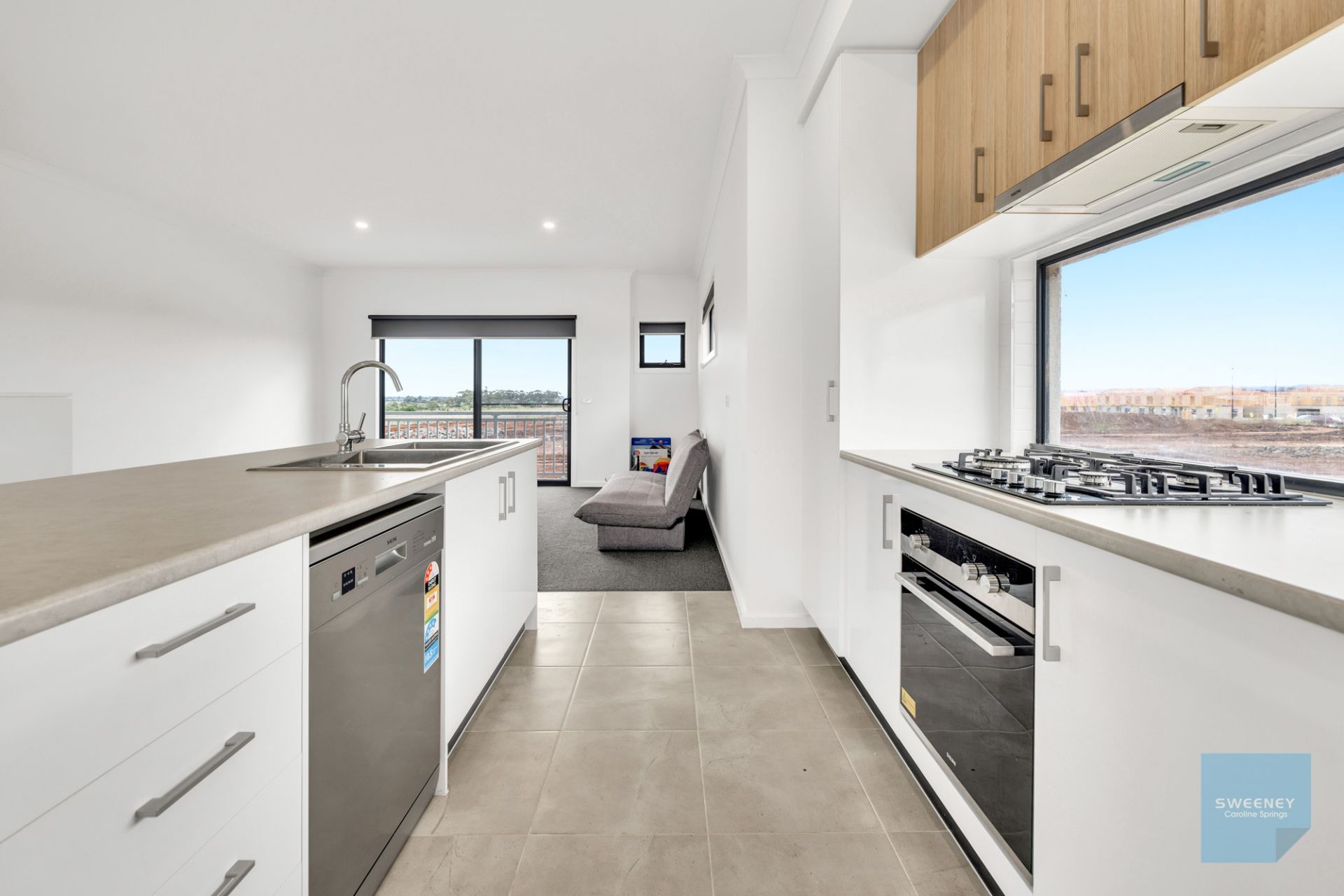 2 Moon Crescent, Deanside - Thumbnail 3