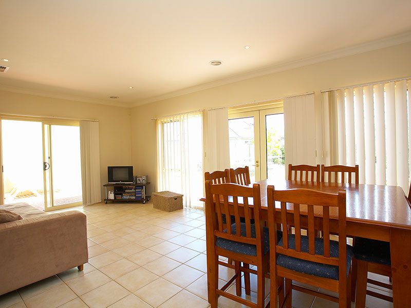 32 Lennon Boulevard, Point Cook - Thumbnail 5