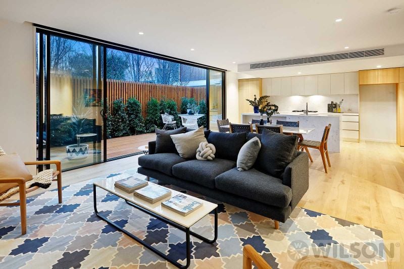 100 The Broadway, Elwood