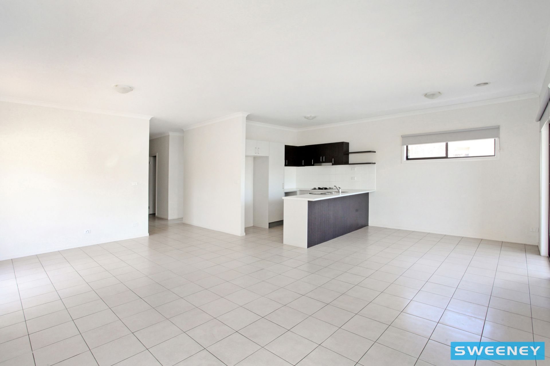 15 Blackshaws Place, Caroline Springs - Thumbnail 5