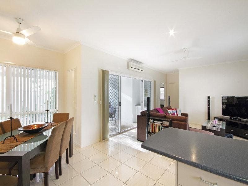 9 Tarawa Street KAWANA ISLAND QLD, Kawana Island - Thumbnail 4