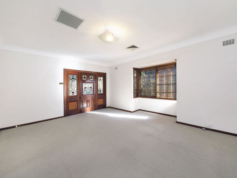 21 Blackwood Street, Miranda, Miranda - Thumbnail 4