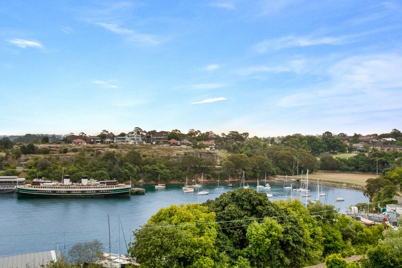 Real Estate For Sale 15 Dumbarton Street McMahons Point , NSW