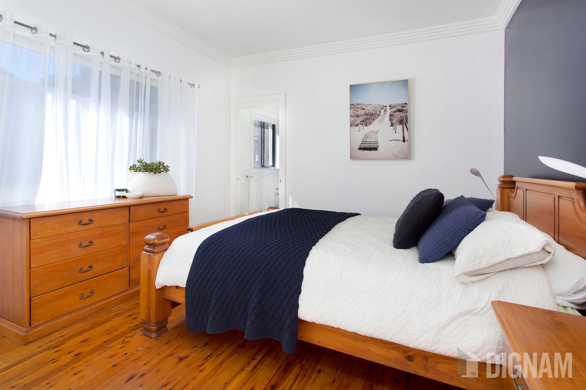 35 Railway Parade, Woonona NSW