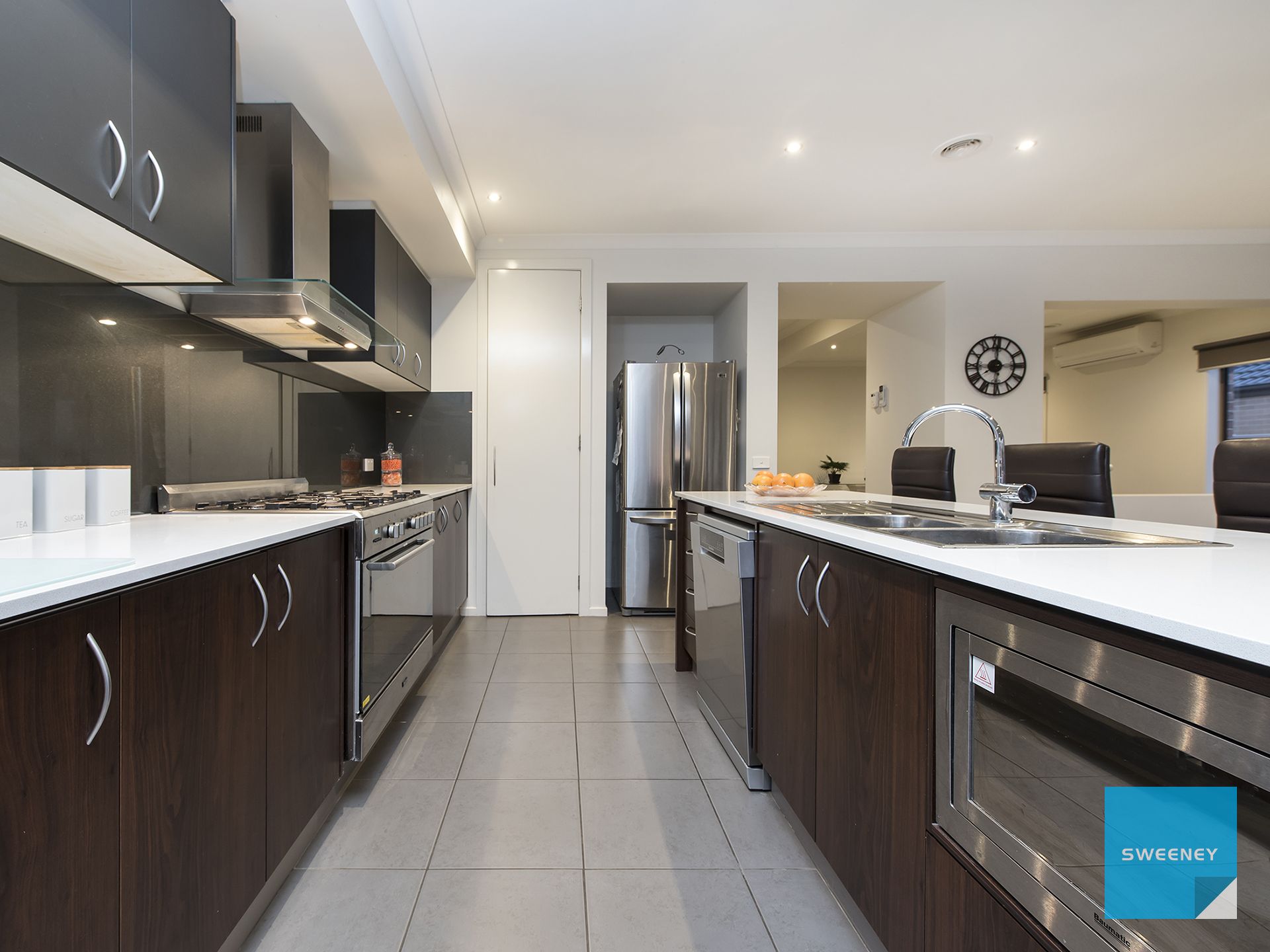 19 Daly Circuit, Caroline Springs - Thumbnail 8