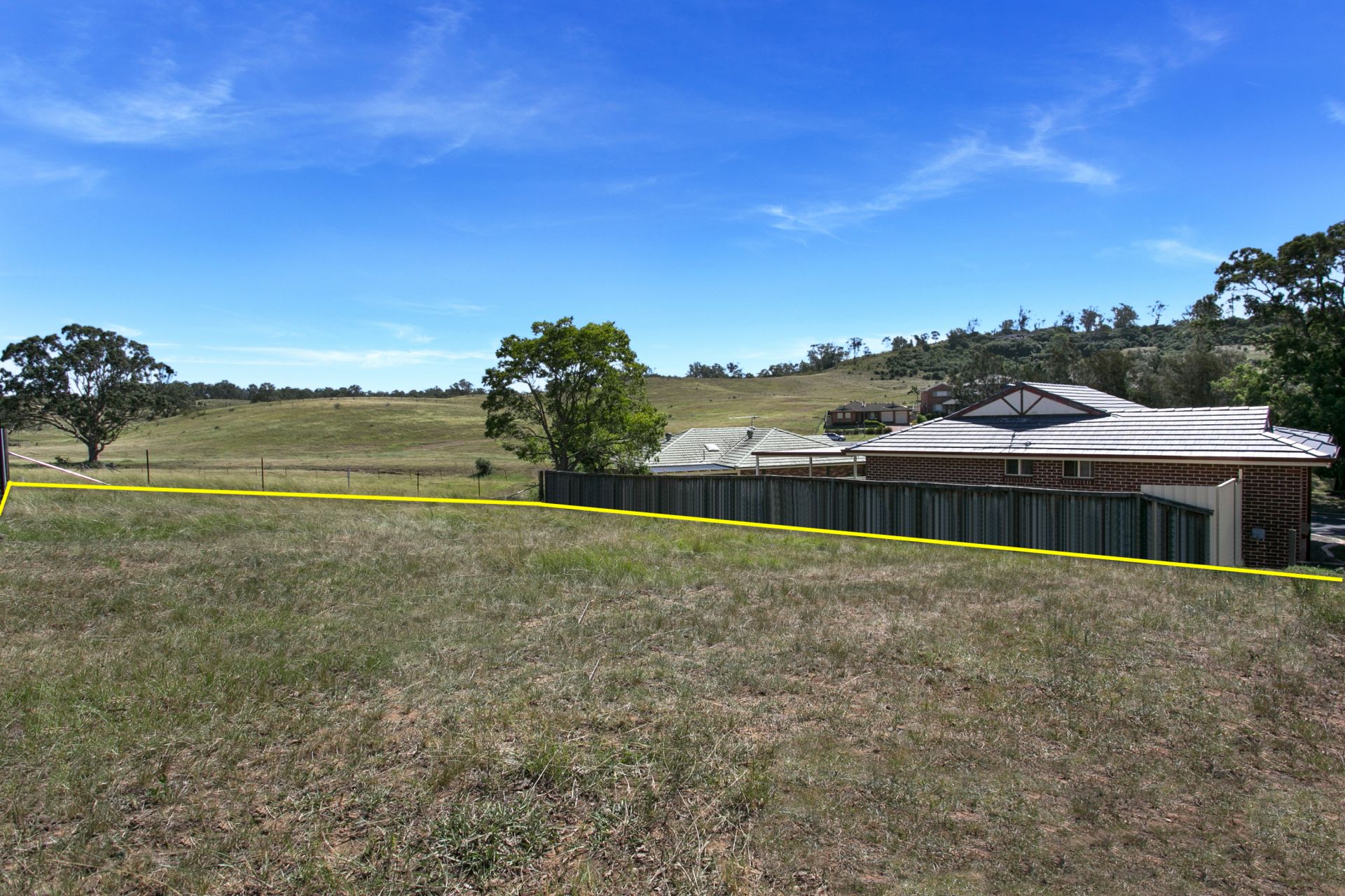 Real Estate For Sale 4 Tigris Street Kearns , NSW