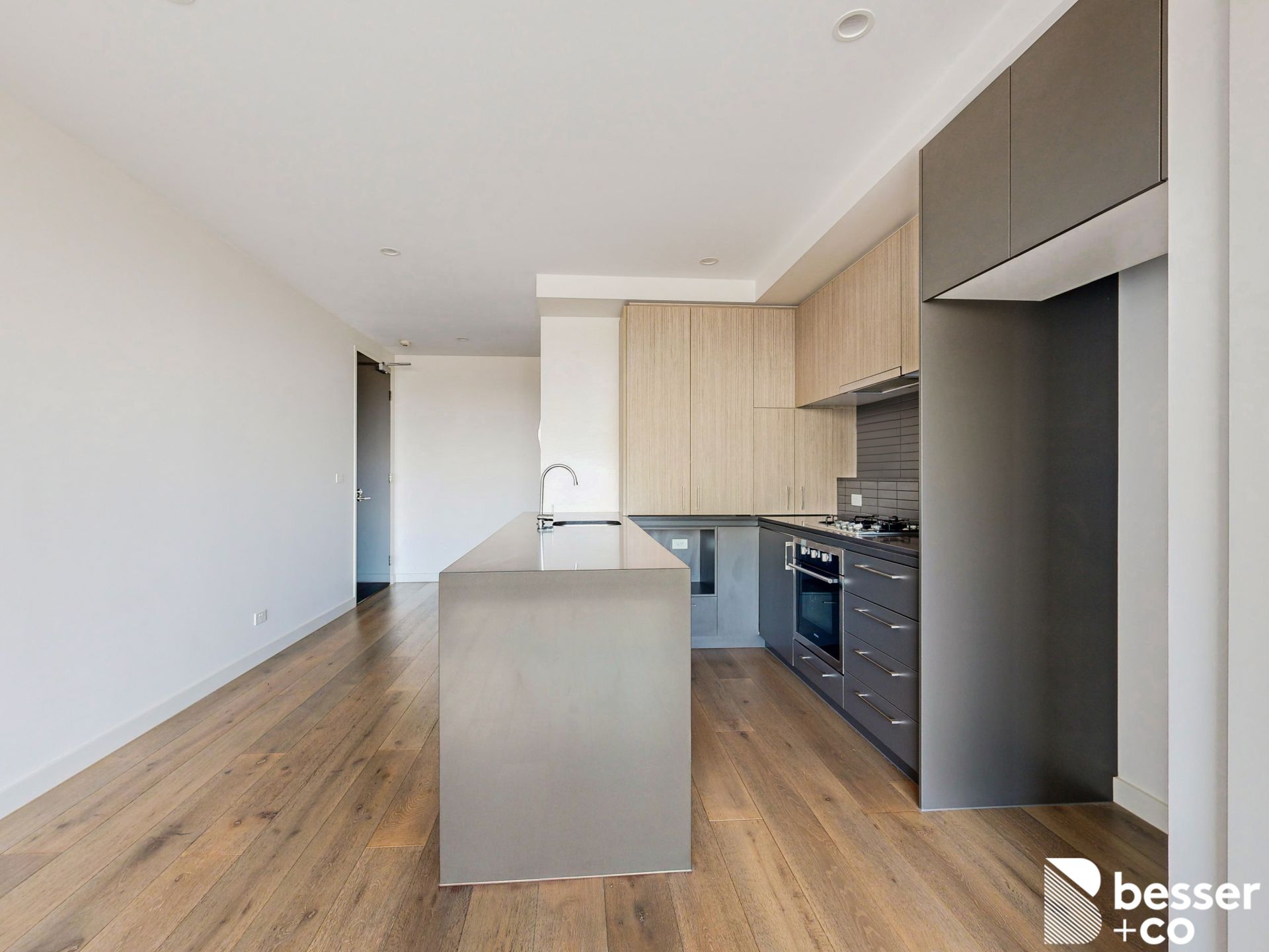 506/99 Donald Street, Footscray - Thumbnail 6