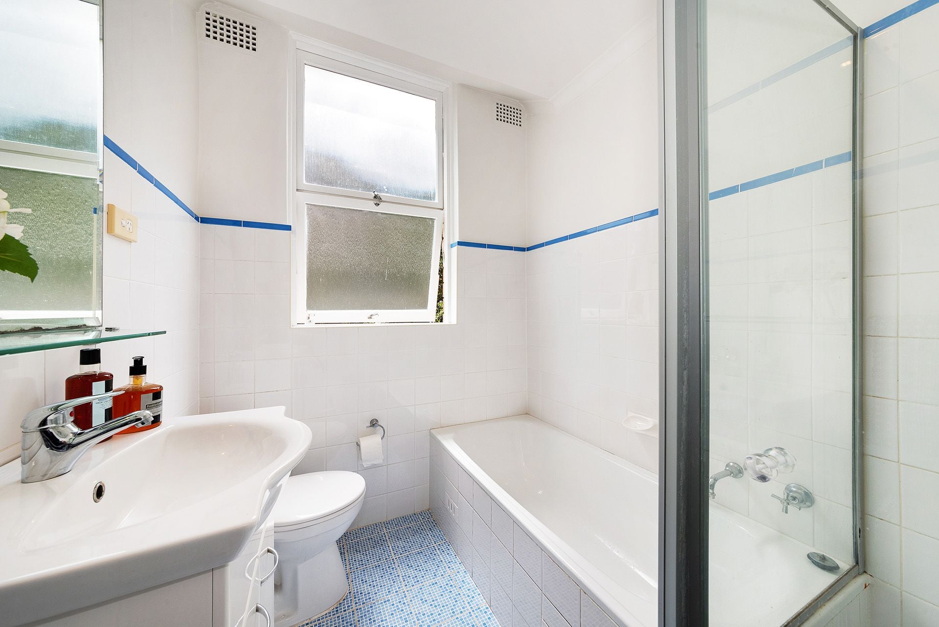 2/1B Innes Road Greenwich NSW, Greenwich - Thumbnail 6