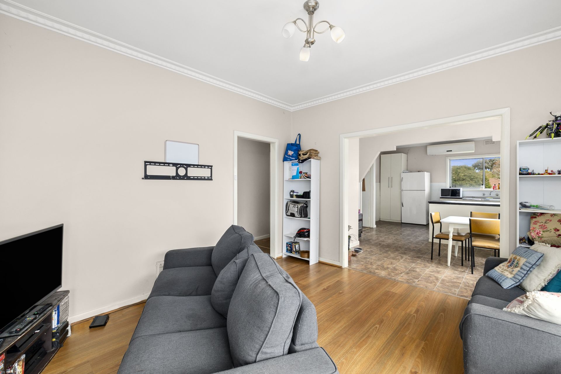 406 Chisholm Street, Black Hill, Black Hill - Thumbnail 4