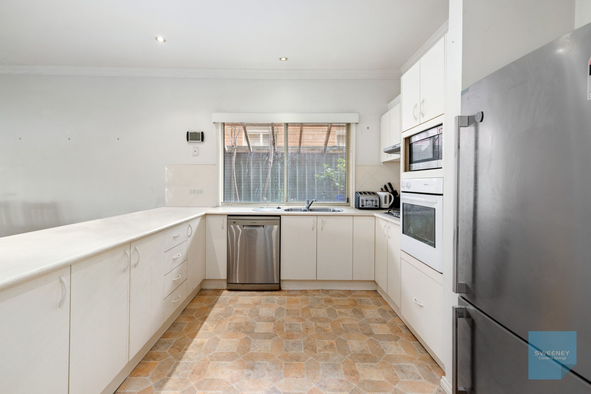 16 William Circuit, Caroline Springs - Thumbnail 7