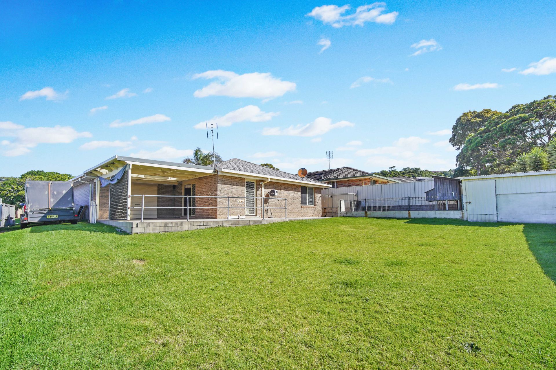 Real Estate For Lease 43 Avenue Shellharbour , NSW