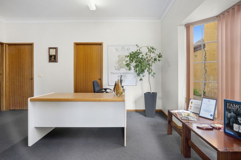 228 Latrobe Terrace, Geelong West