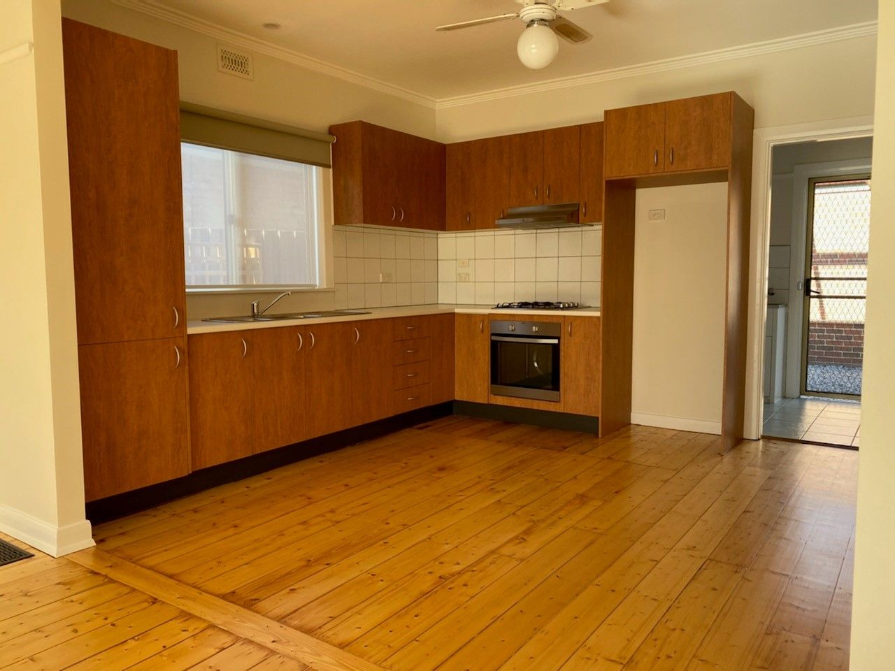 LOW MAINTENANCE 2 BEDROOM HOME!