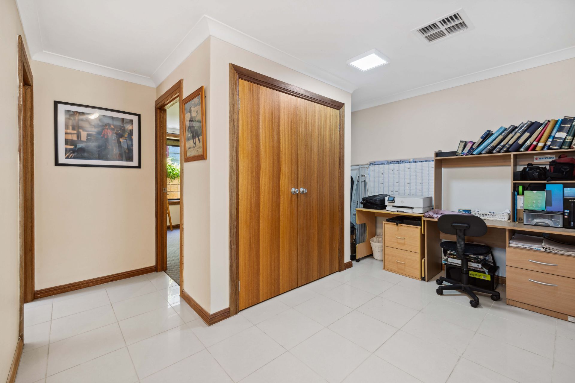 37 St Marks Drive, Woodside Adcock Real Estate