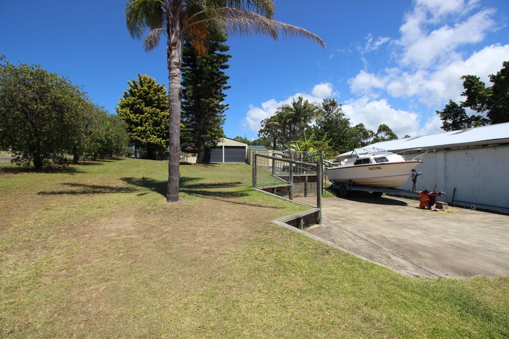 655 Lake Innes Drive, LAKE INNES NSW 2446