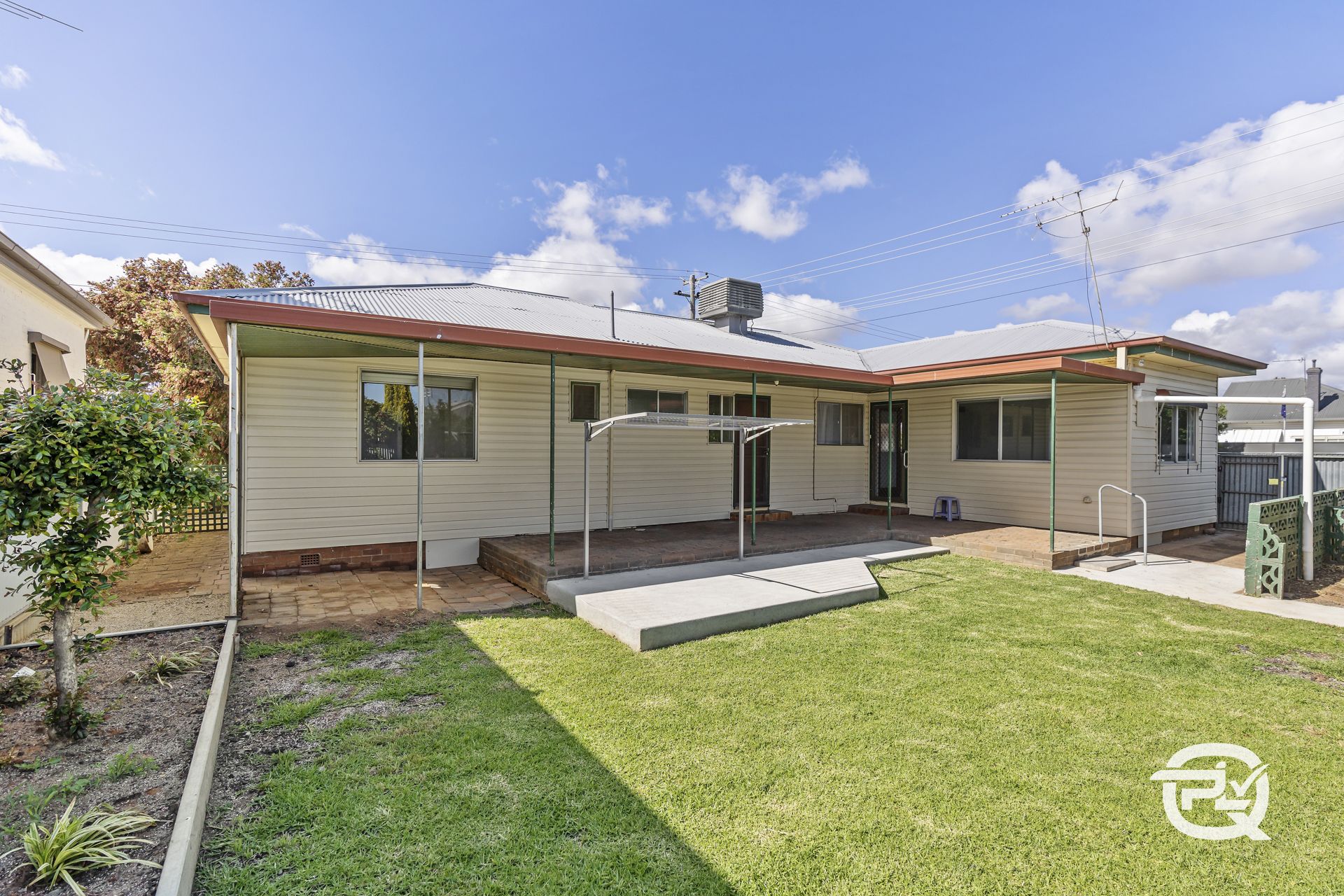 77 Polaris Street, TEMORA QPL Rural