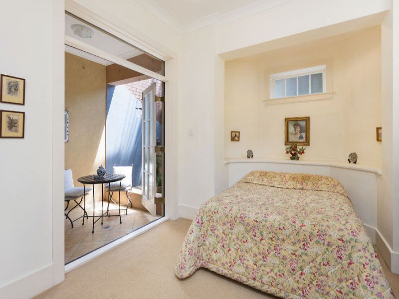 2/11 Shellcove Road NEUTRAL BAY NSW, Bay - Thumbnail 5