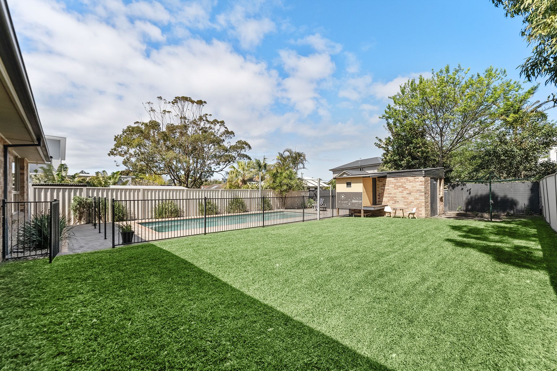 43 Dorrigo Avenue, Woonona NSW