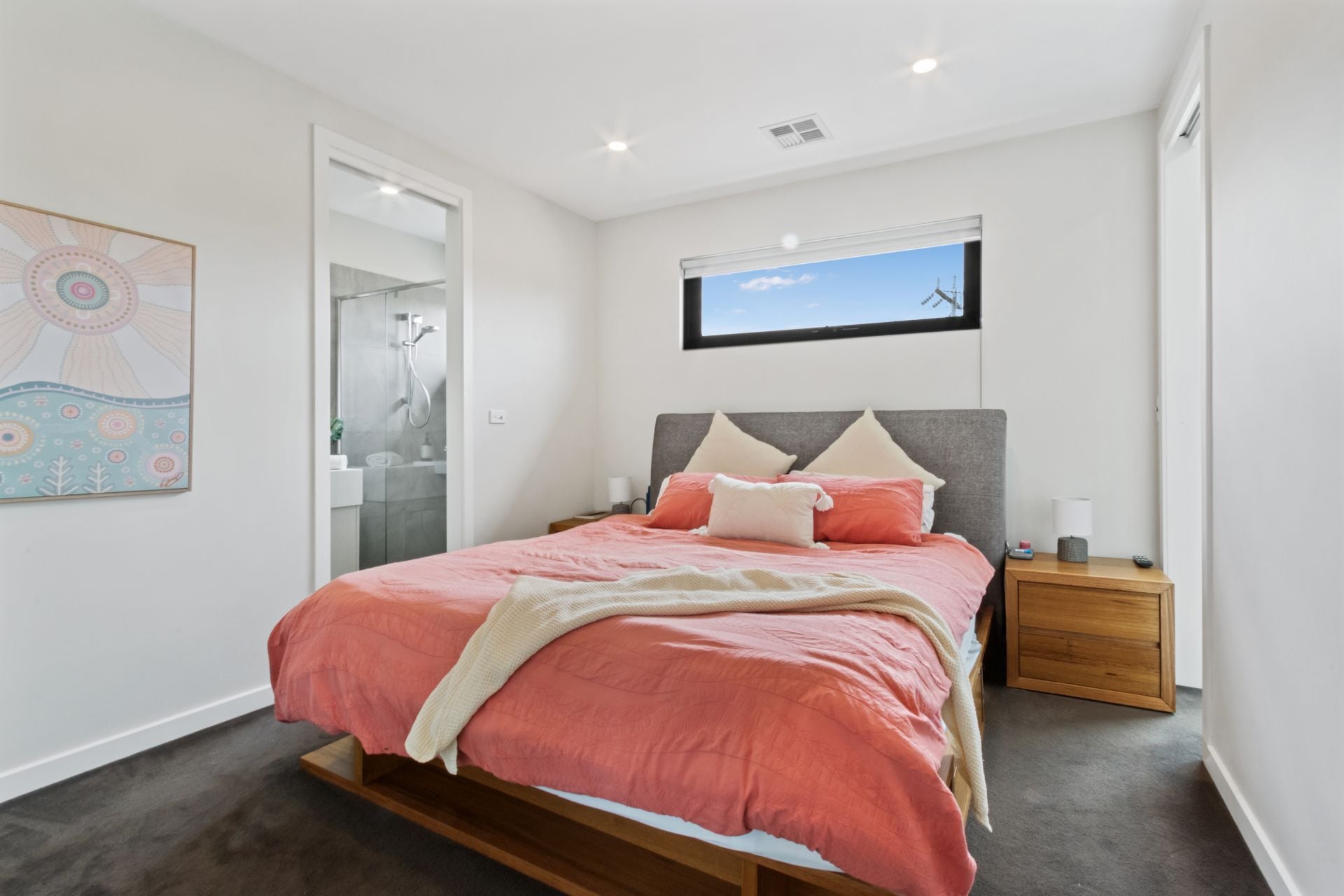 Stunning Residence In Prime Location