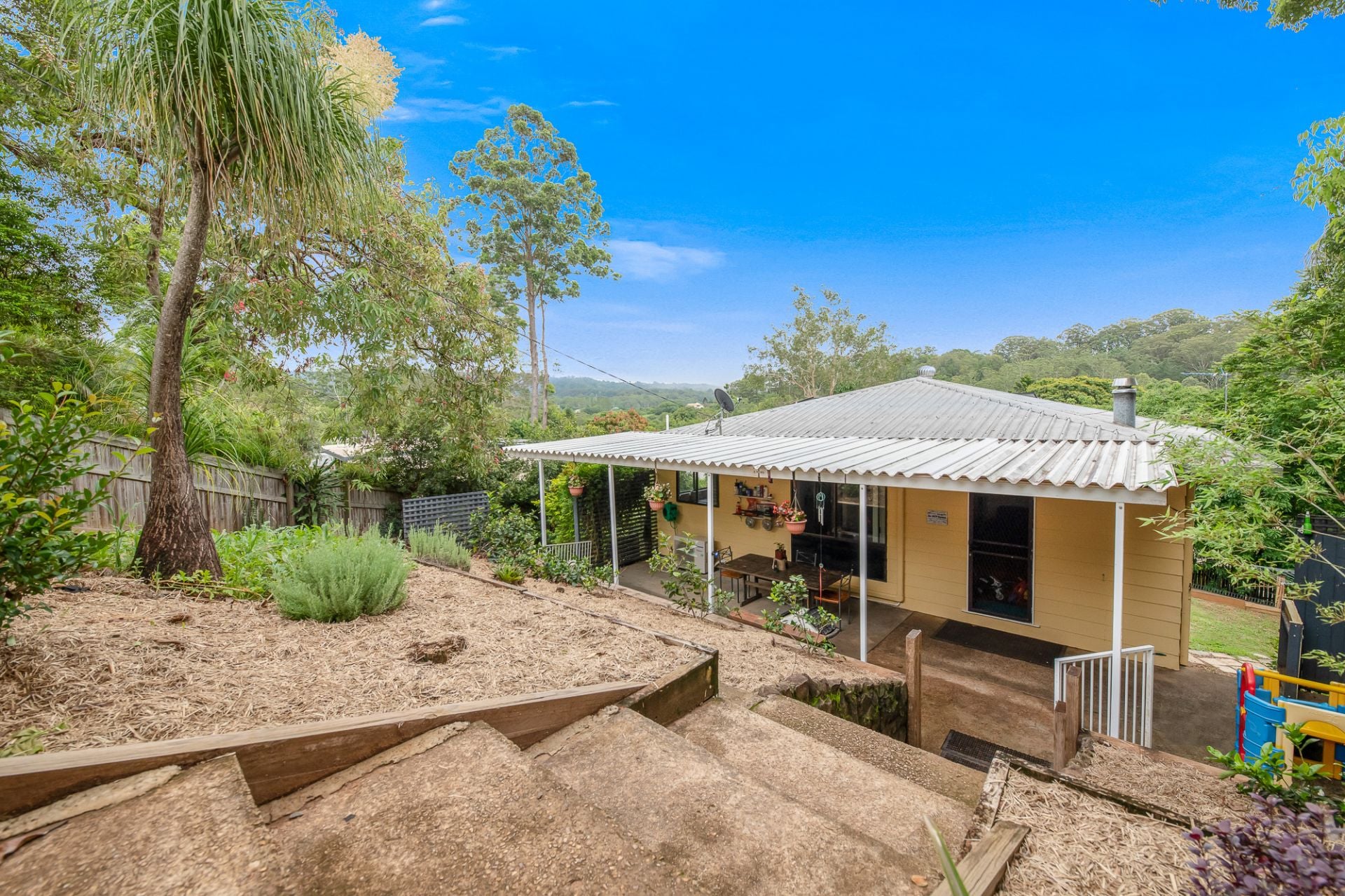 10 Mundara Court Coes Creek QLD, Coes Creek - Thumbnail 2